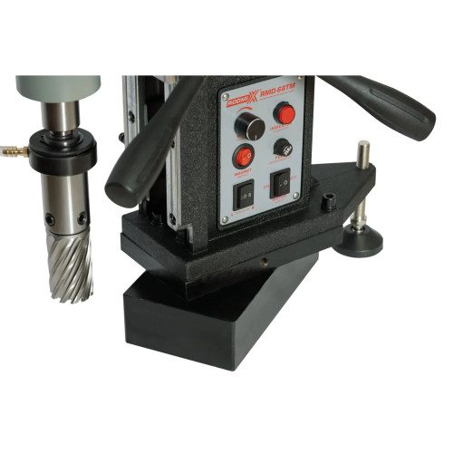 Магнитный сверлильный станок RMD-68TМ