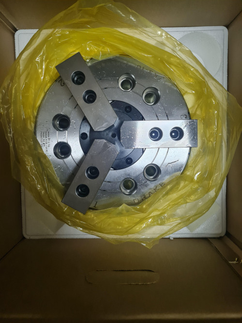 Токарный гидравлический патрон YK3-10 A6-8