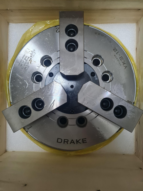 Токарный гидравлический патрон YK3-12 A8